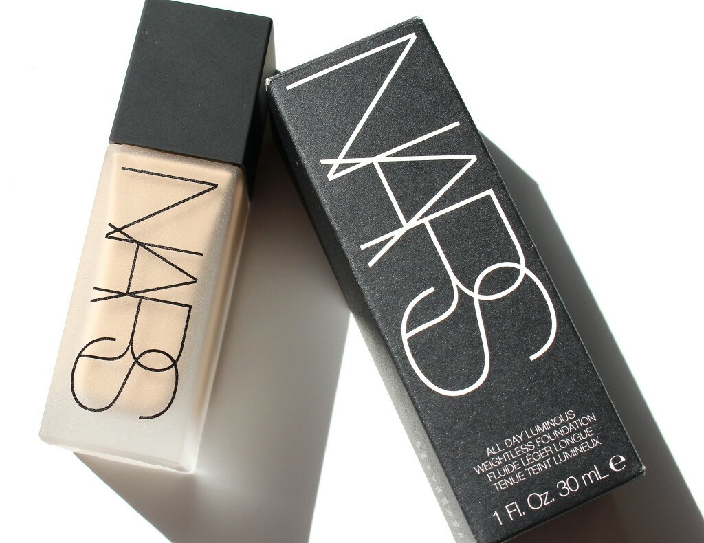 NARS All Day Luminous Weightless Foundation
